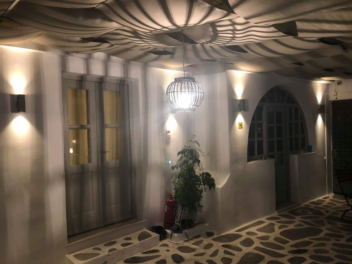 Hotel 11