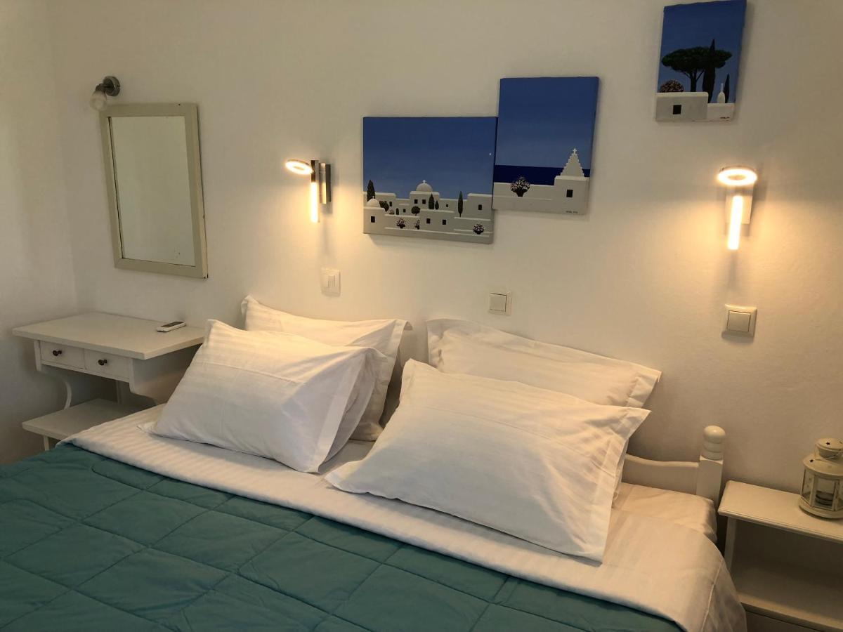 11 Hotel 2*