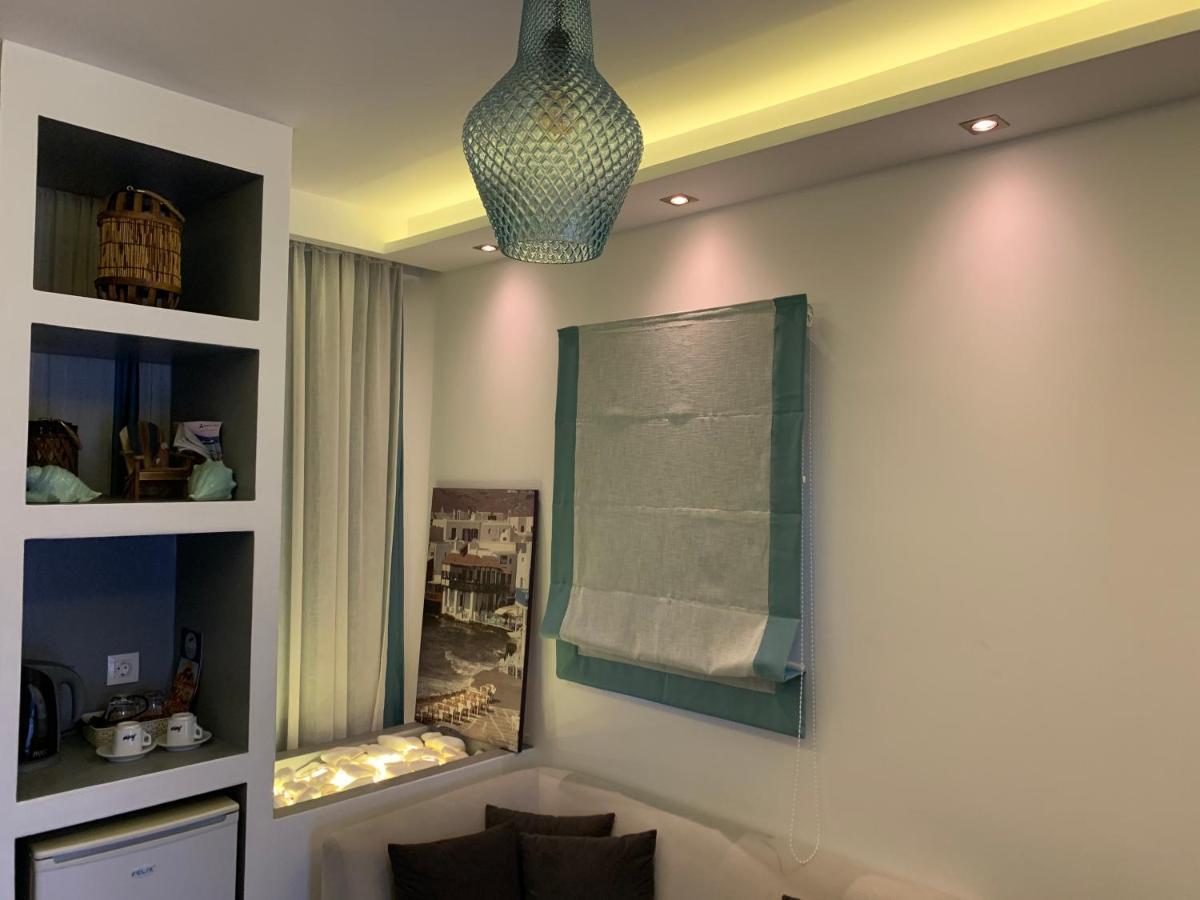 11 2* Mykonos Town